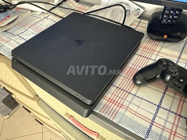 PS4 Slim 500GB Version 12 prix fixe - 2