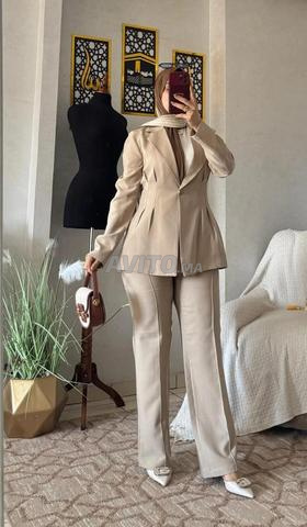 Ensemble féminin élégant