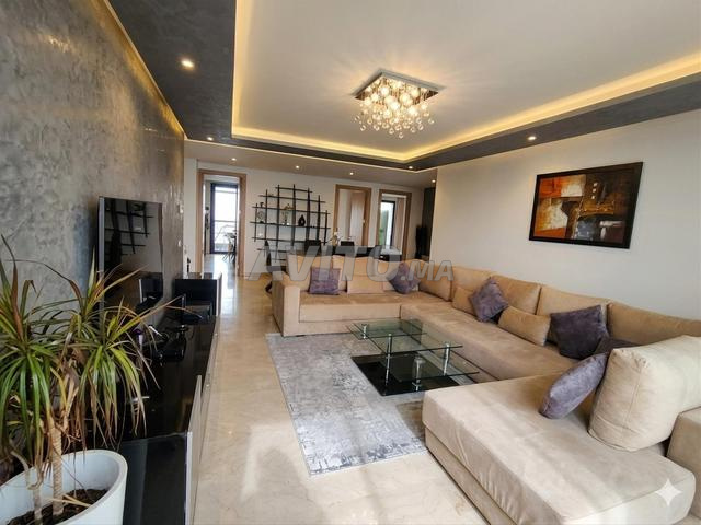 Appartement à vendre 132 m² à Rabat - 2