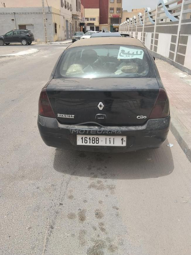 Renault Clio Essence Manuelle 2000 à Dakhla