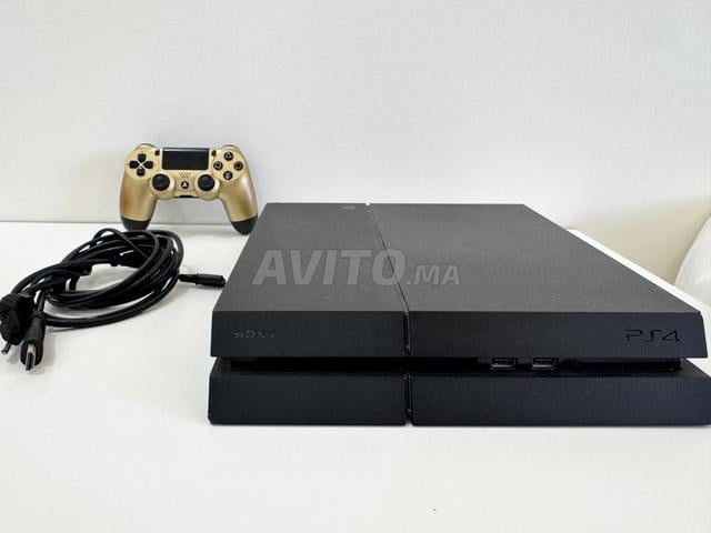 PS4 FAT 500 Go à vendre - très bon état - 2