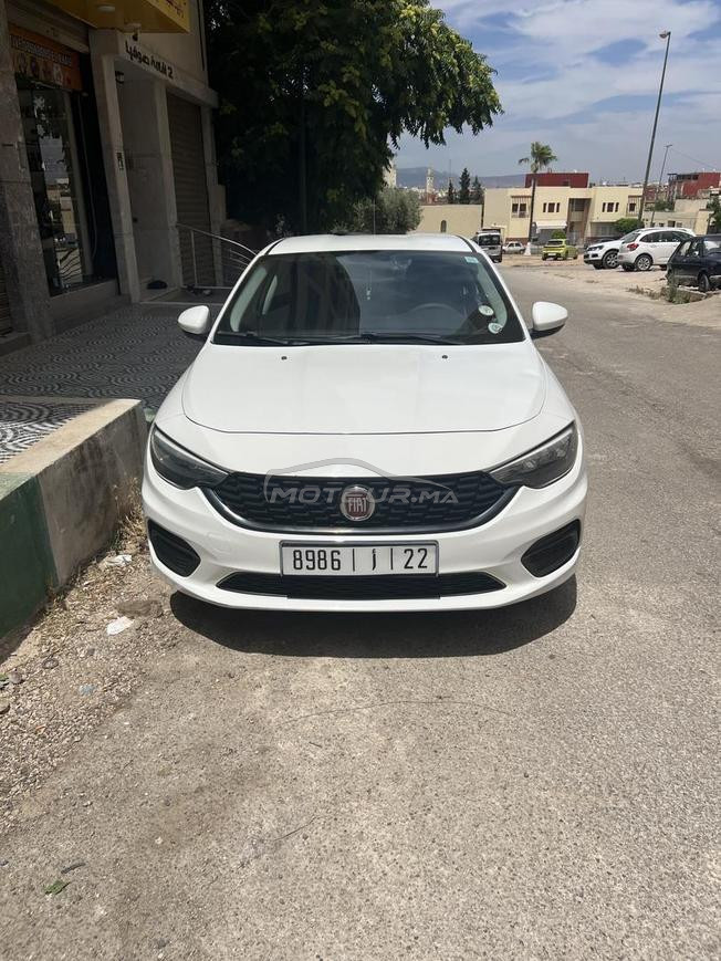 voiture presque neuf à vendre 