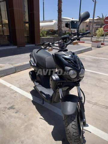 Stunt Yamaha - 2
