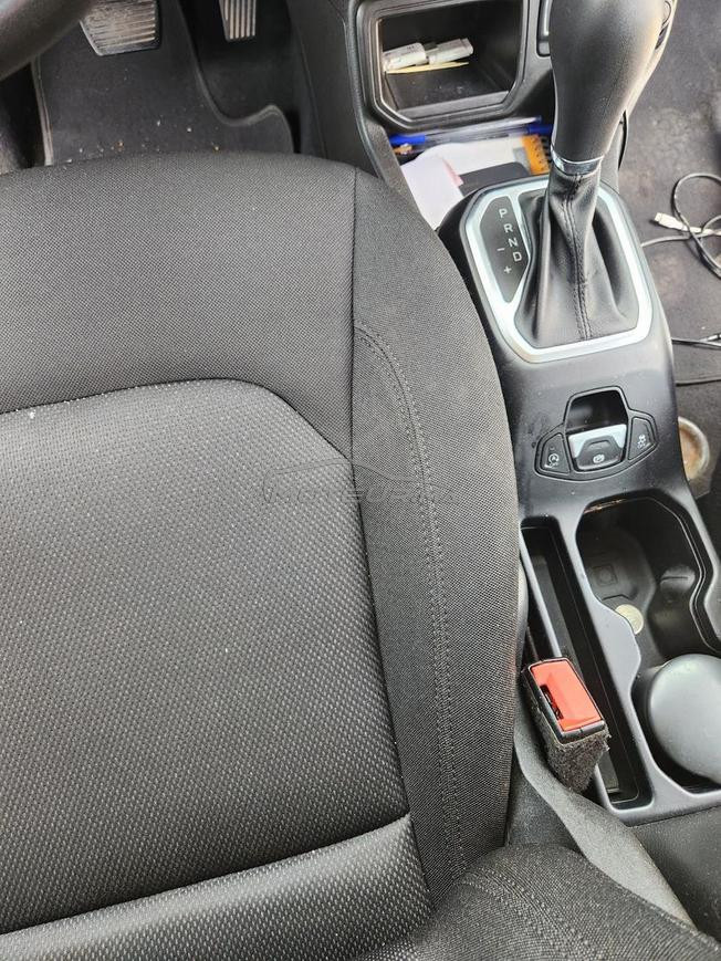 Voiture Avondre 