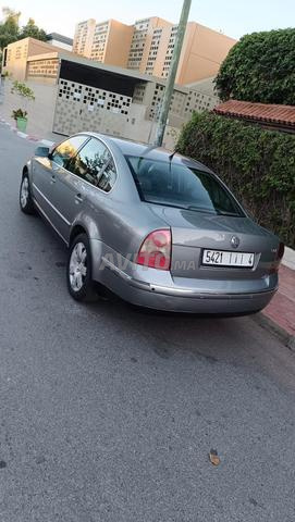 Volkswagen Passat - 2