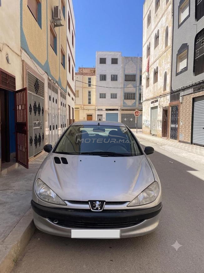 Peugeot 206 Essence Manuelle 2002 à Al Hoceima