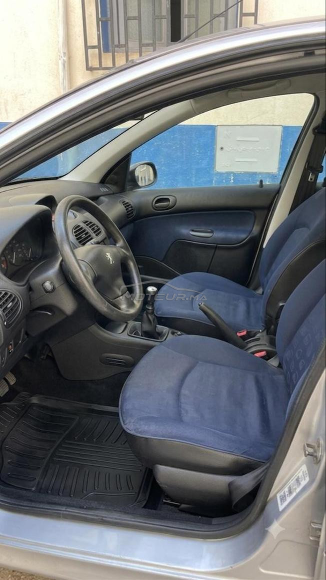 Peugeot 206 Essence Manuelle 2002 à Al Hoceima