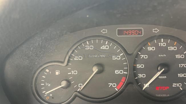 Peugeot 206 Essence Manuelle 2002 à Al Hoceima