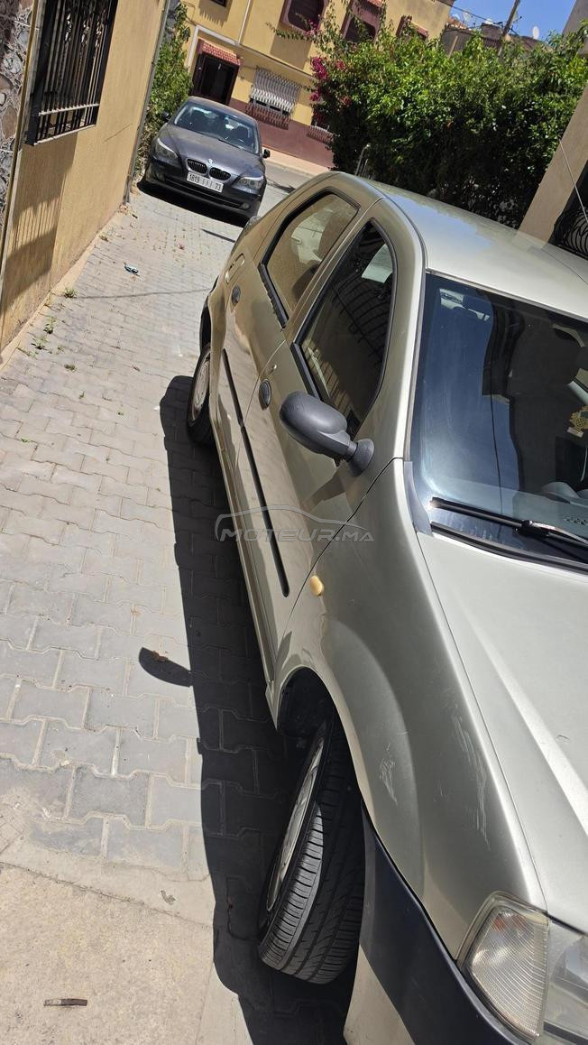 داسيا لوجان 