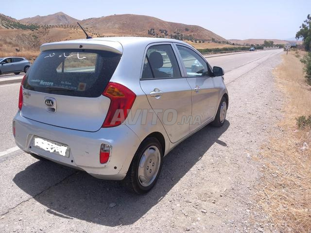 Kia Picanto Essence Manuelle 2015 à Taza - 2