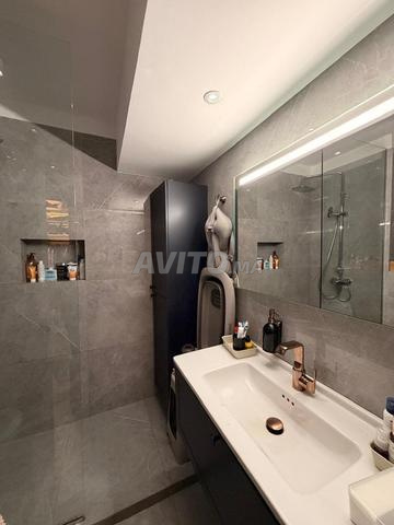 Appartement très bien meublé et luxueux à louer à Racine - 2