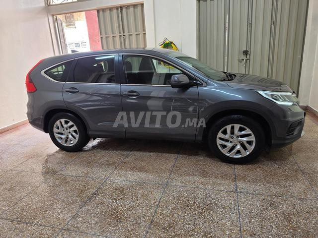 Honda CR-V Diesel Manuelle 2018 à Casablanca - 2