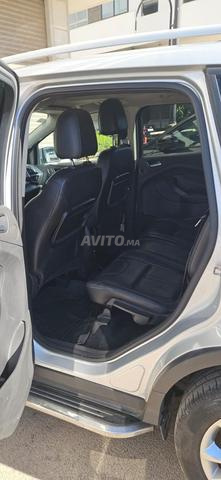 Ford Kuga Platinium AWD - 2