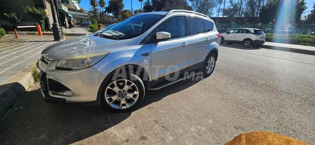 Ford Kuga Platinum AWD - 2