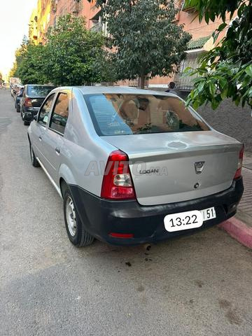 Dacia Logan Essence 12/2012 à Marrakech