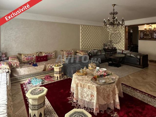 بيع شقة 3 غرف بمساحة 157 متر مربع بالدار البيضاء - 2