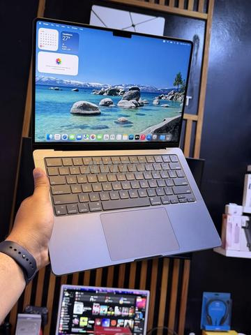 Macbook Pro M4-Max 14 | 64/2Tb
