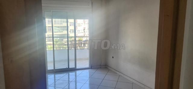 Bureau 71m², 2ème étage, avenue Ahl loghlam