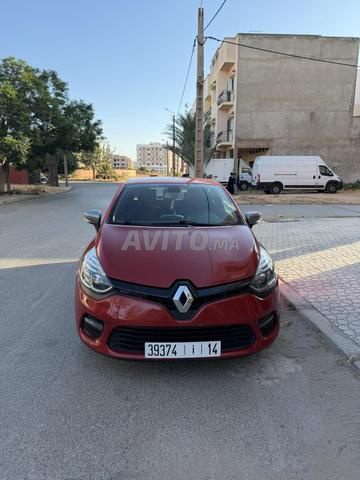 Renault Clio 4 GT LINE Diesel 2016 à Rabat - 2