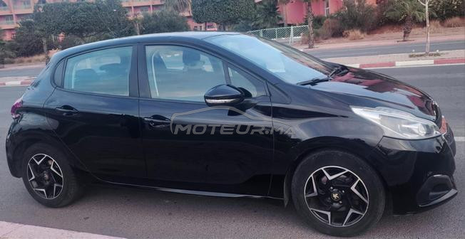 Peugeot 208 Diesel toute option 2019 à Marrakech