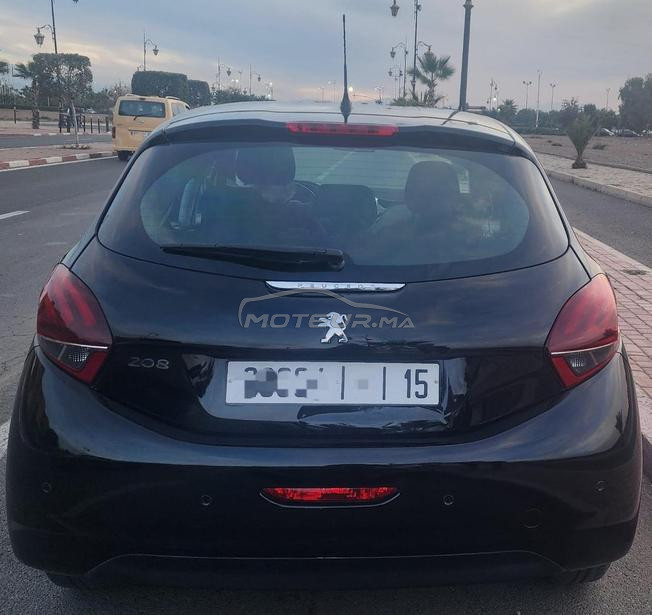 Peugeot 208 Diesel toute option 2019 à Marrakech