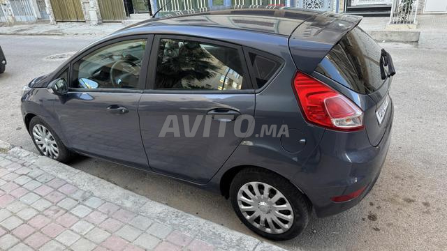 Ford Fiesta - 2