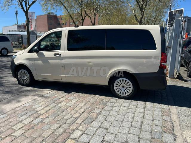 Mercedes-Benz Viano Diesel Automatique 2022 - 2