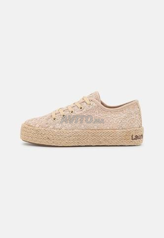 Sneakers Laura Biagiotti authentiques Pointure 41 - 2