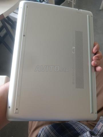 HP AMD Radeon R4 - 2