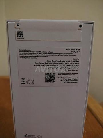 Nouveau téléphone non utilisé, bonjour - 2