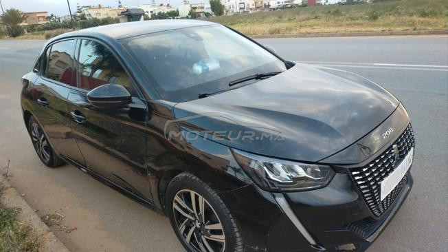 Peugeot 208 2021