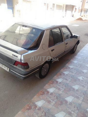 Peugeot 309 1991 photo 3
