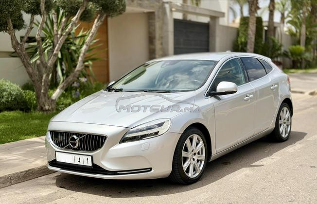 Volvo V40 Diesel Automatique 2020 à Agadir