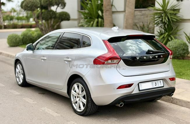 Volvo V40 Diesel Automatique 2020 à Agadir