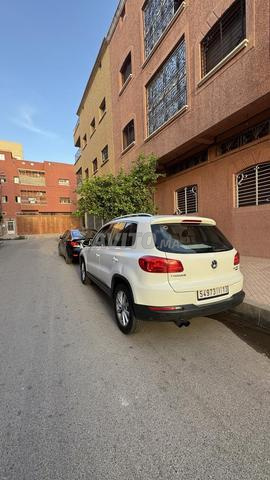 Volkswagen Tiguan - 2