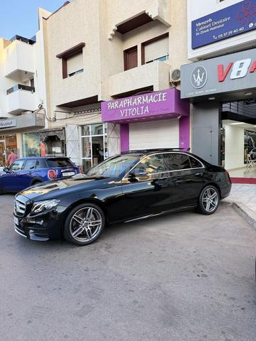 Mercedes-Benz Classe E220d AMG - 2