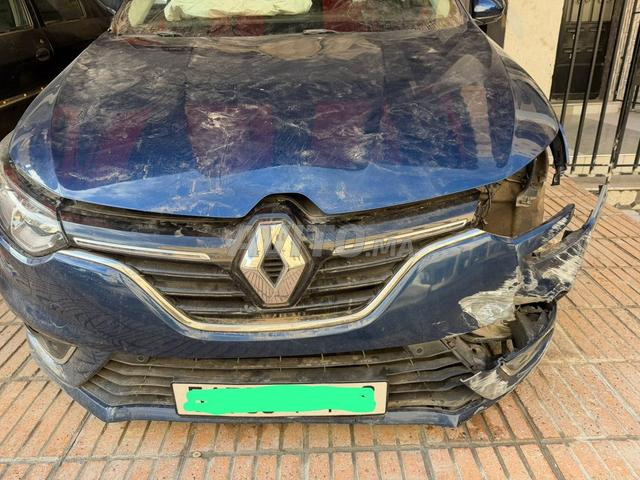 Renault Megane Diesel Automatique 2019 à Rabat - 2