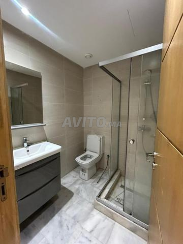 Appartement à louer 70 m² à Casablanca - 2