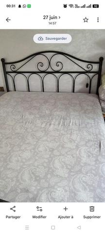 Cadre de lit en fer à vendre - 2