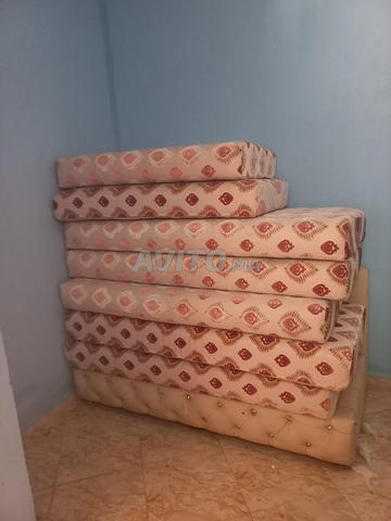 Salon marocain moderne avec une touche traditionnelle,  - 2