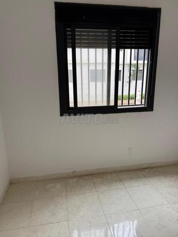 Appartement à louer 75 m² à Casablanca - 2