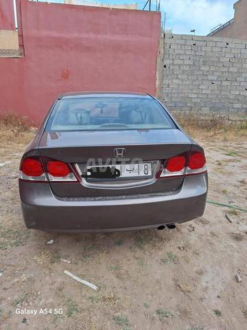 Honda Civic Essence Automatique 2009 à Casablanca