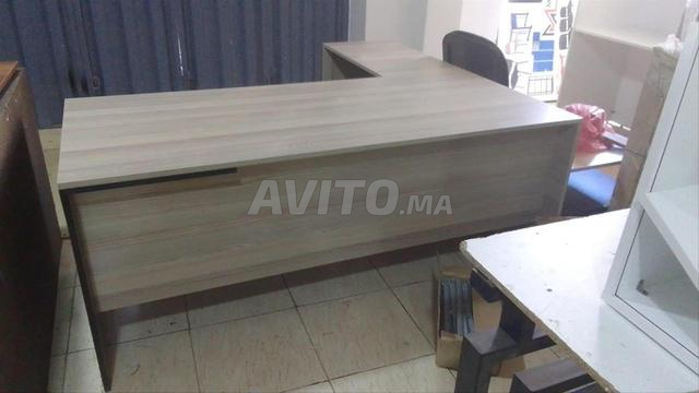 Bureaux individuels pour l'administration. Bureaux individuels. - 2