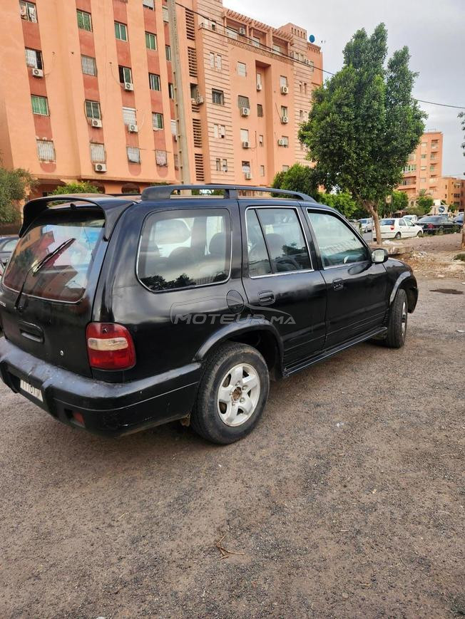 طموبيل في حالة جيدة 4 ملييون ونصف قابل لي النقاش