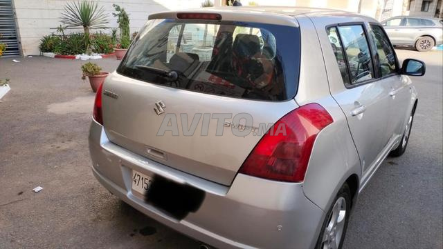 Suzuki Swift Essence Manuelle 2011 à Larache - 2