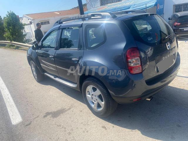 Dacia Duster Diesel Manuelle 2018 à Tétouan - 2