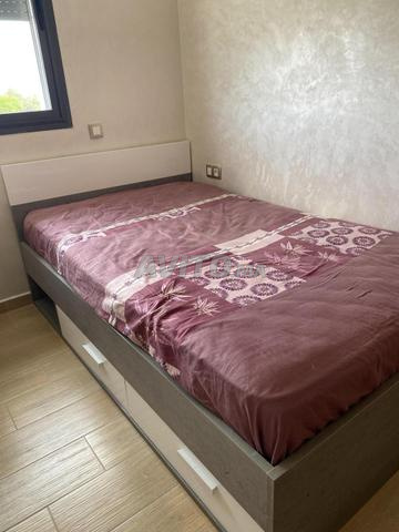 Lit avec matelas - Excellent état - 2200 DH