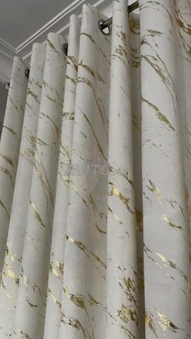 Tissu Velvet Royal Motifs Dorés Quantité Limitée - 2