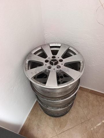 Mercedes 16 pouces - 2