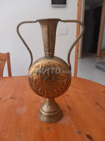 Vase en cuivre antique origine la Syrie
